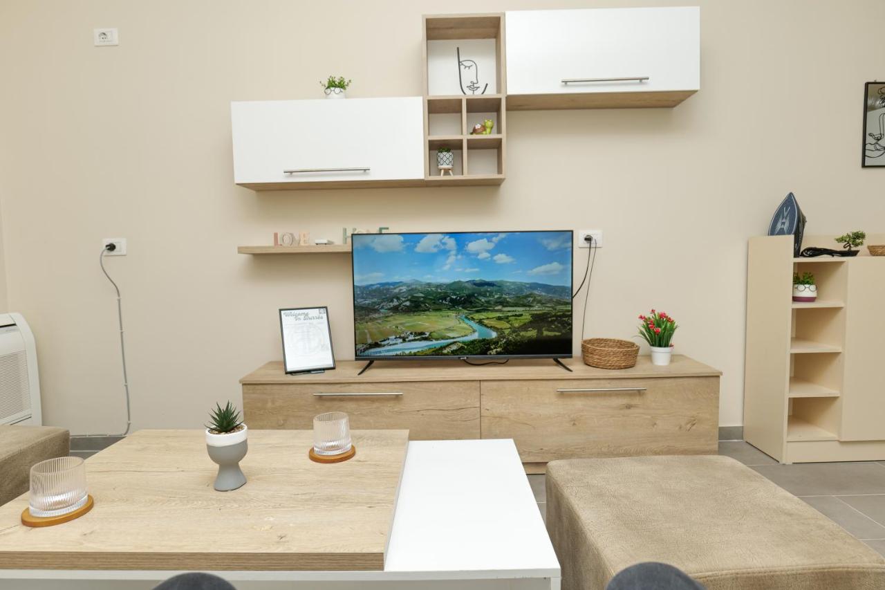 Lavender Apartment - Ferienwohnung Durrës