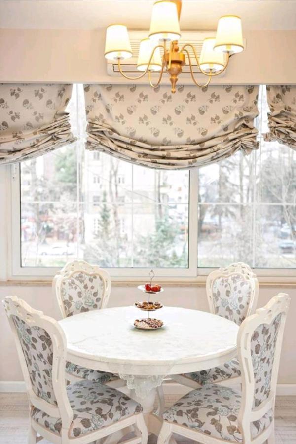 Riverside Elegance in the Heart of Tirana - Bed and Breakfast Tirana