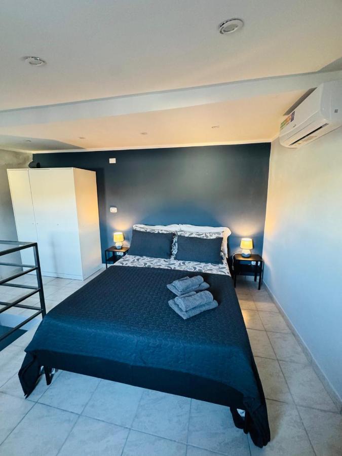 One-Bedroom Loft Apartment with Balcony