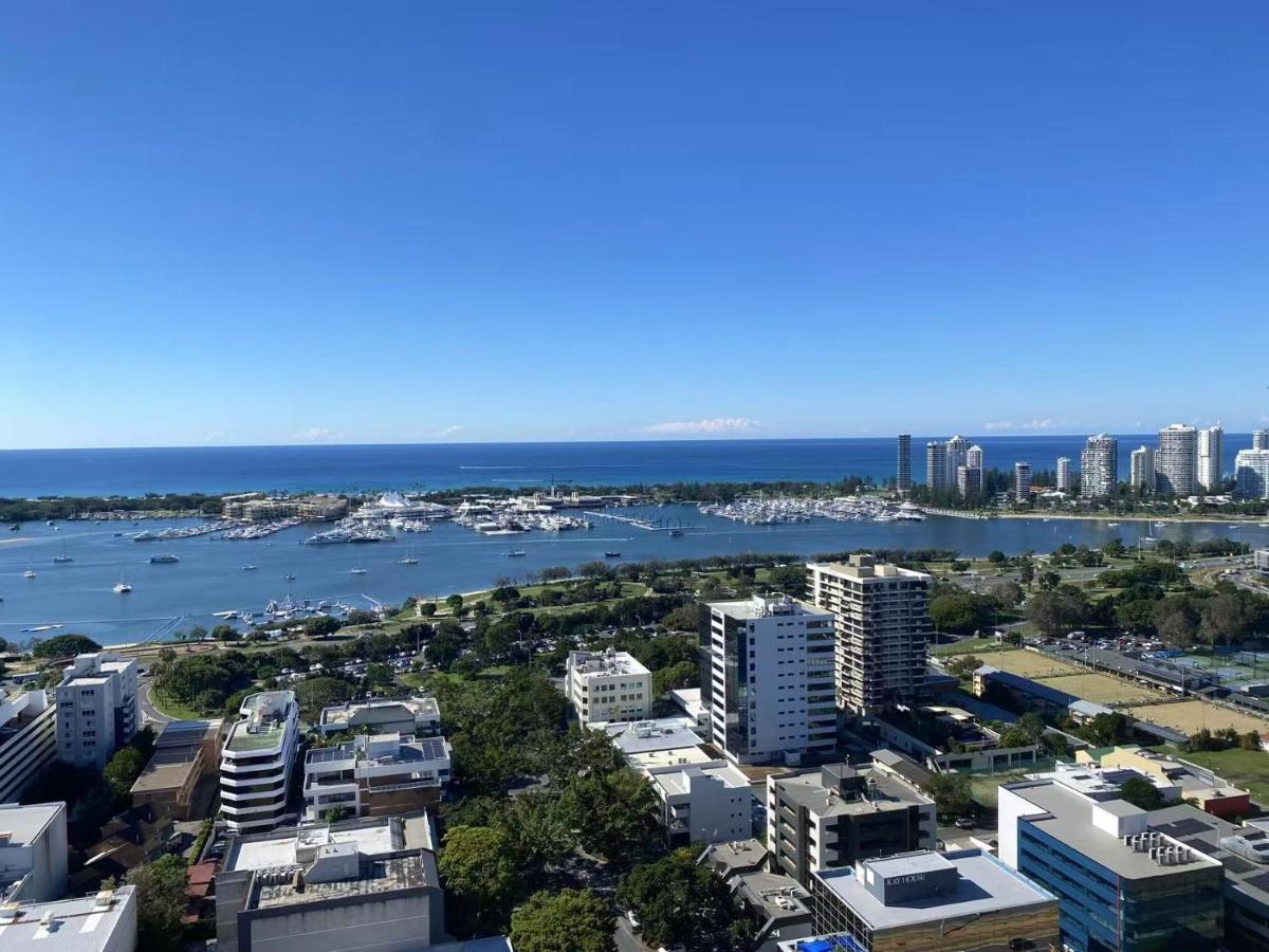 Harbor Nest Southport CBD 2B APT - B&B