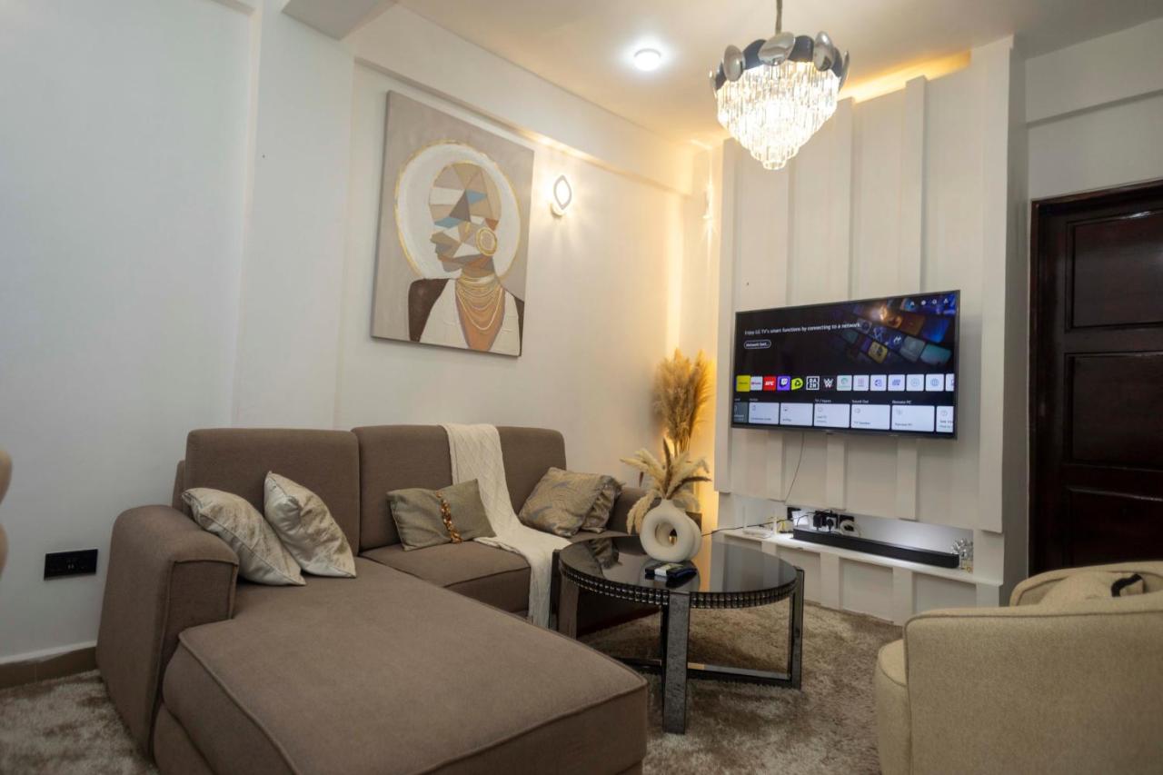 Modern 2BR Apartment in Mwenge Fast Wi-Fi,AC - B&B