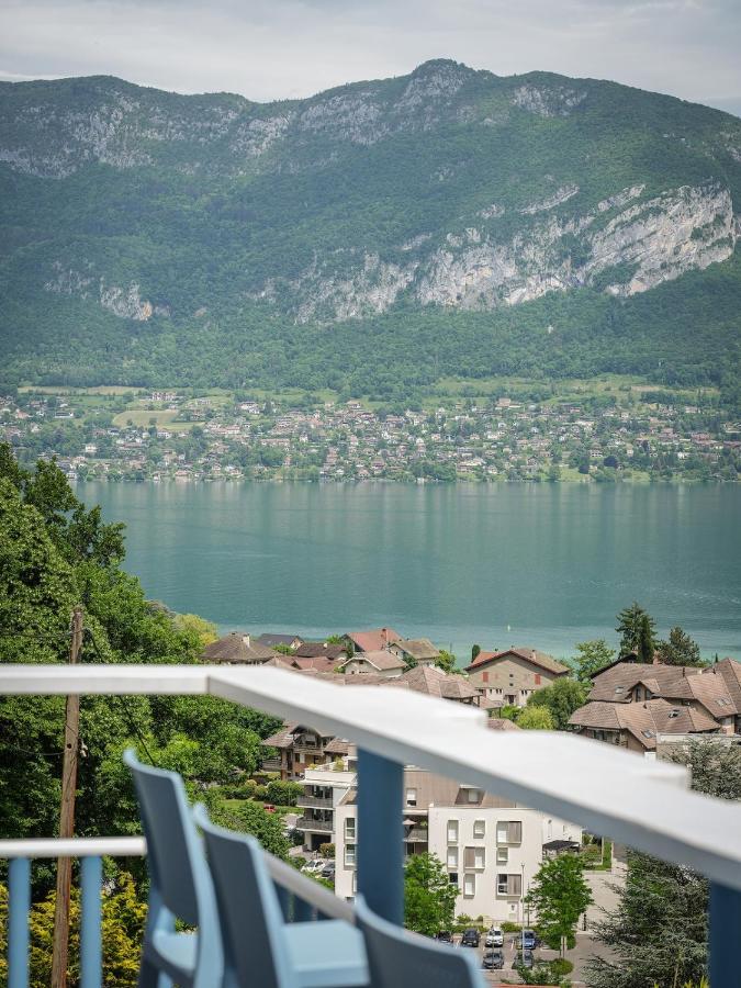 Venez Chez Vous La Maison Bleue - Bed and Breakfast Sevrier