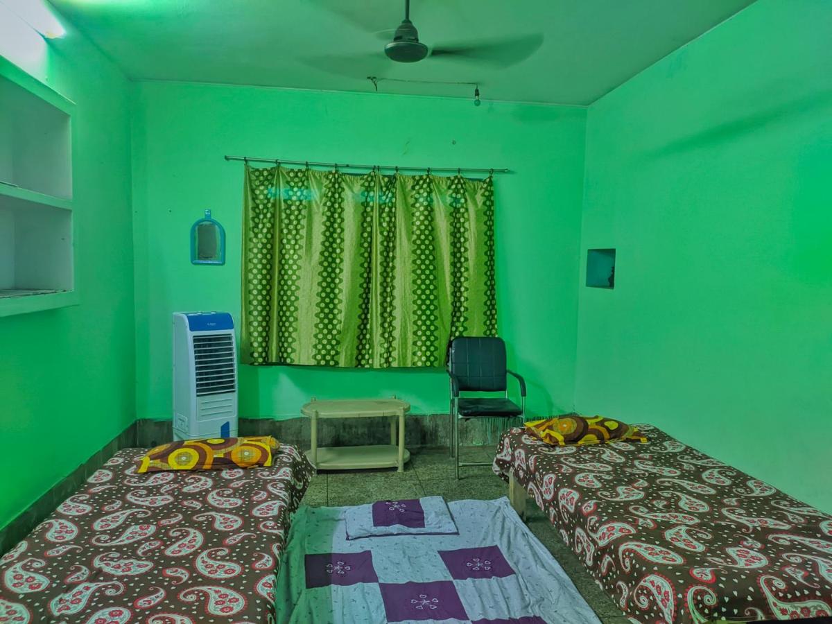 Shubh Labh Homestay - Bed and Breakfast Benares