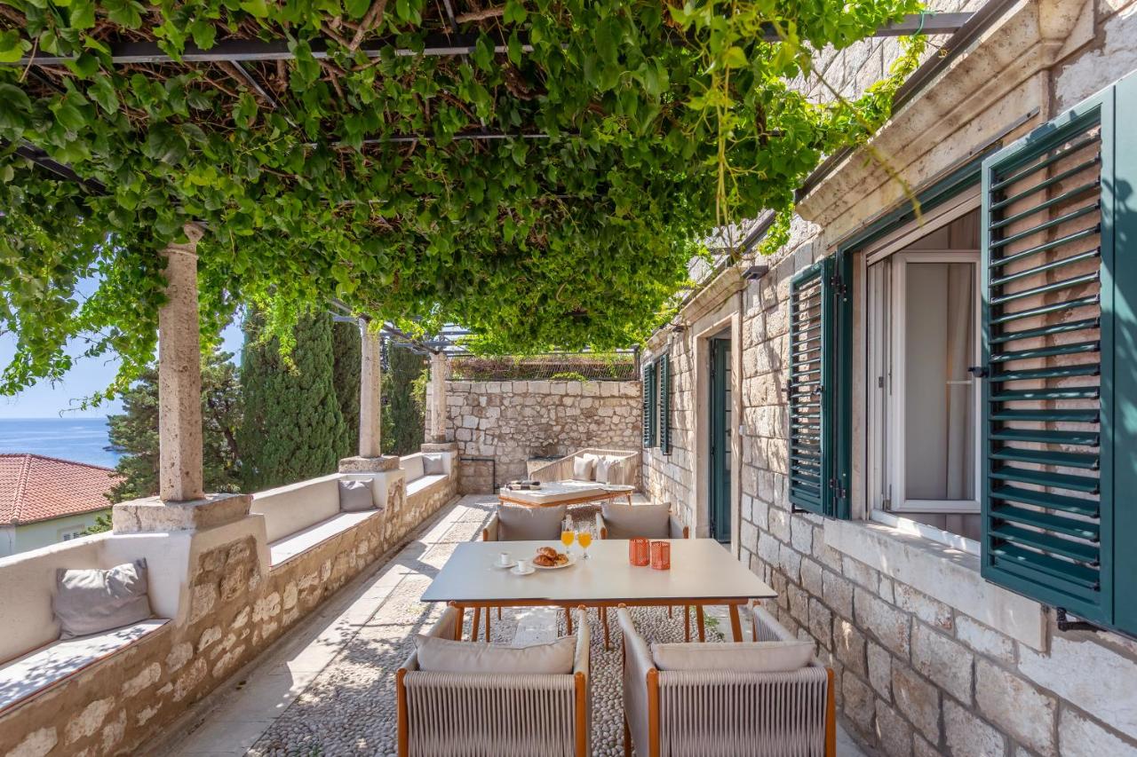 Unique Mediterranean 4 Star Apartment with Spa zone - Bed and Breakfast Dubrovnik