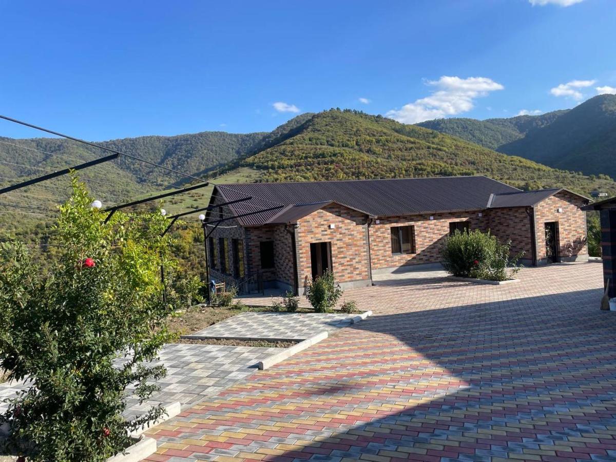 Ararat Hotel - B&B