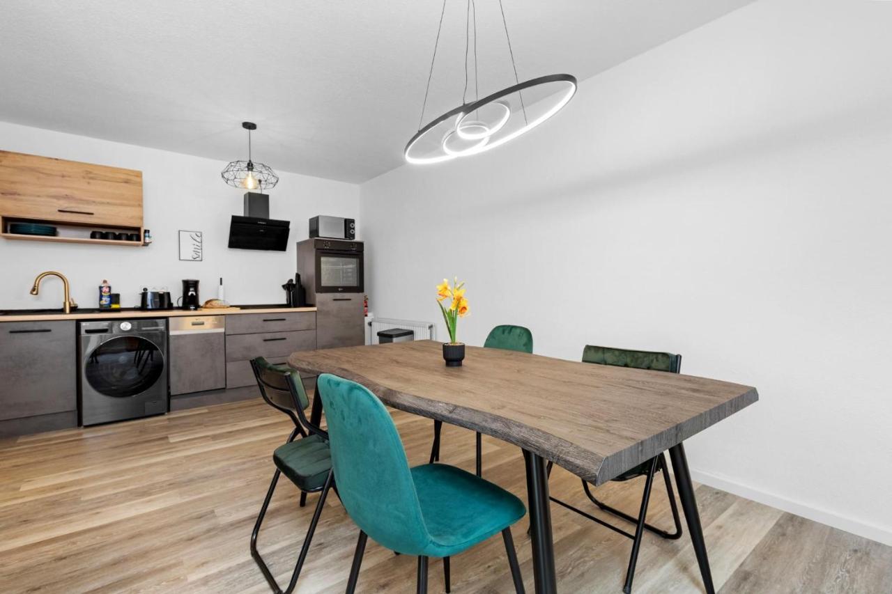 Exklusive Suite - Zentral in der Kölner Südstadt - kostenloser Privatparkplatz - perfekt für bis zu 6 Gäste - Smart Home - Ferienwohnung