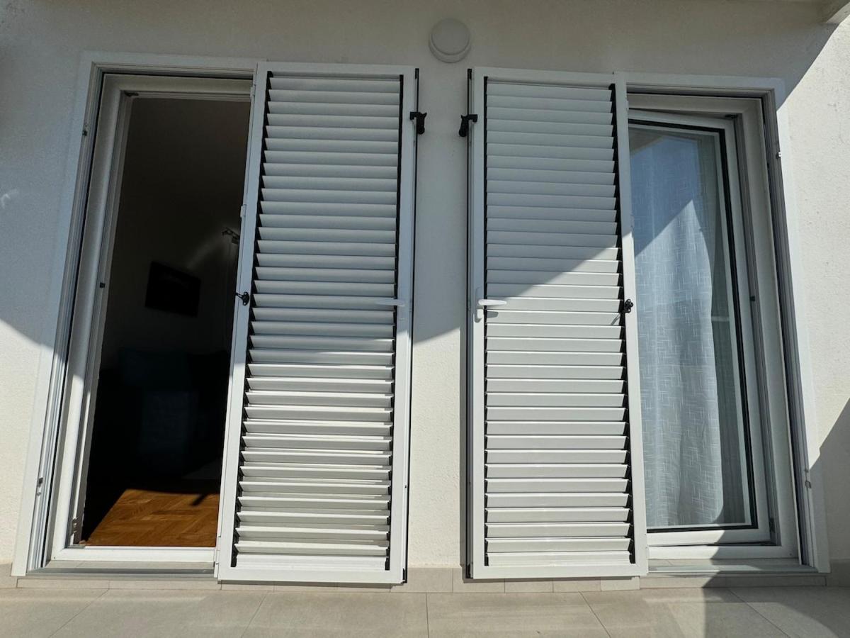 The View Apartment - Ferienwohnung Budva