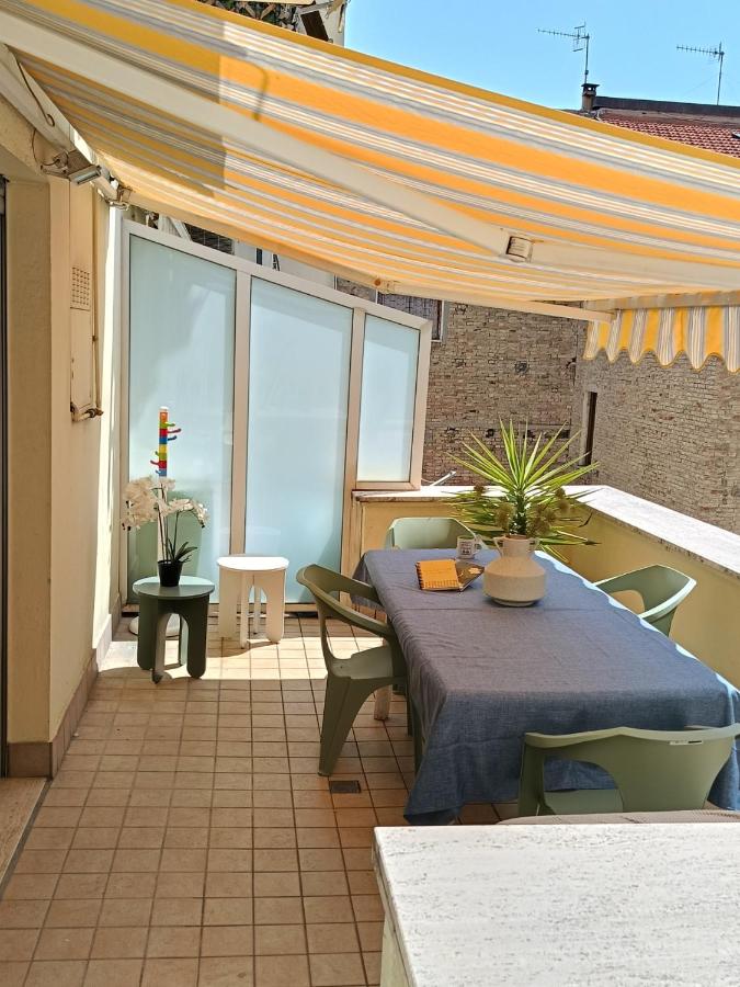 Appartamento Davide - In Centro a San Benedetto del Tronto - B&B