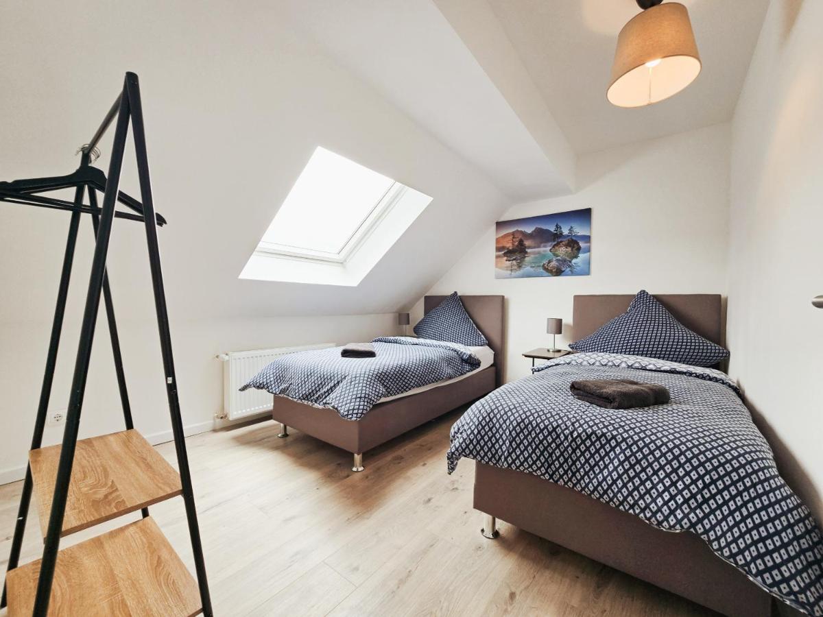 Apartment mit 4 Schlafzimmern und einem Balkon