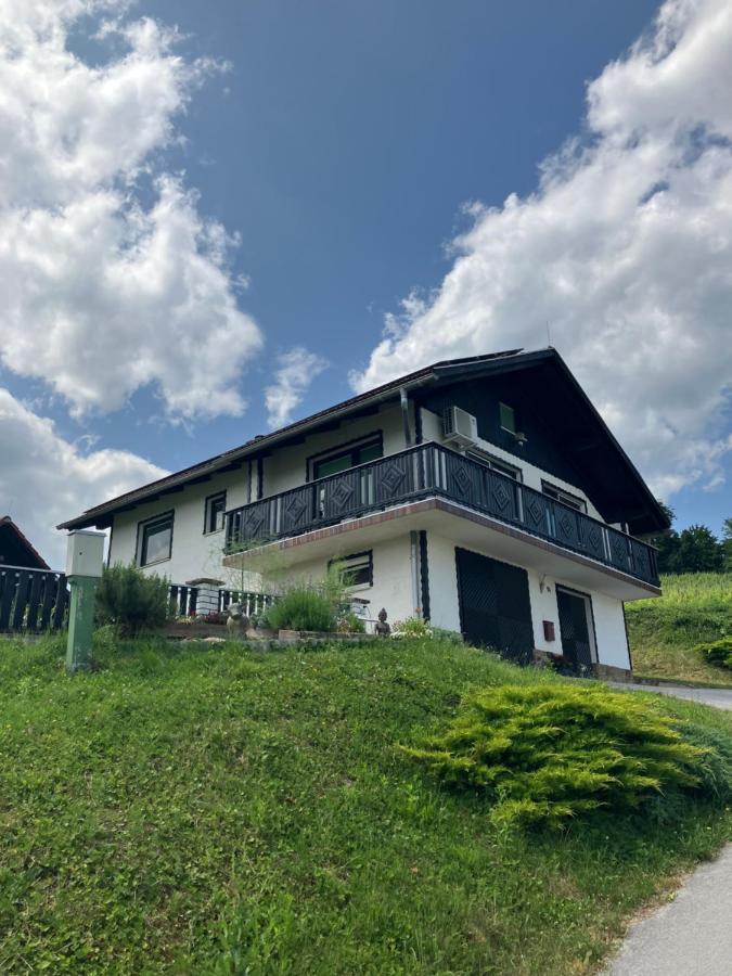 Kozjanski odklop - Chambres d’hôtes Buče
