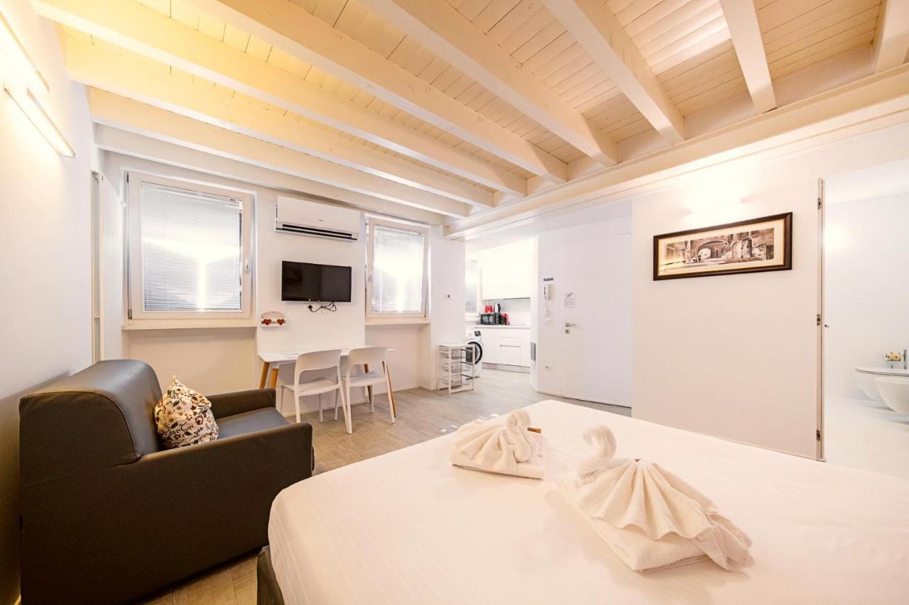 Appartamento Monolocale con 1 Letto Matrimoniale