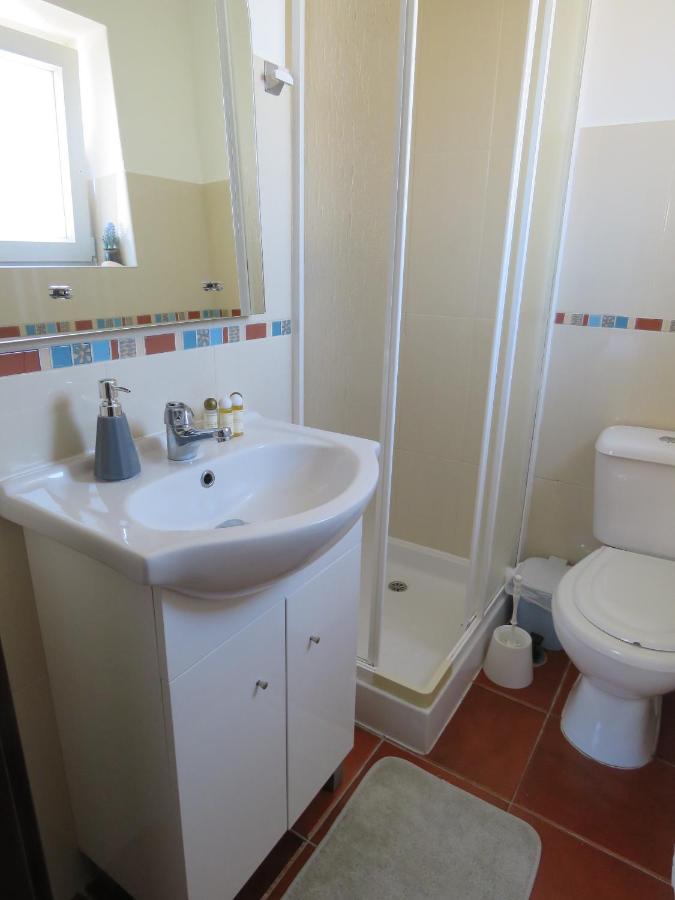 Chambre Lits Jumeaux avec Salle de Bains Privative