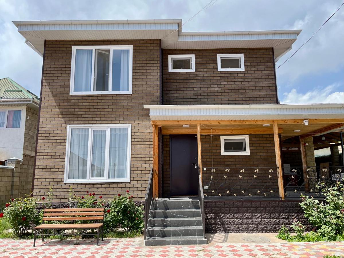 Sun House - B&B Cholpon-Ata