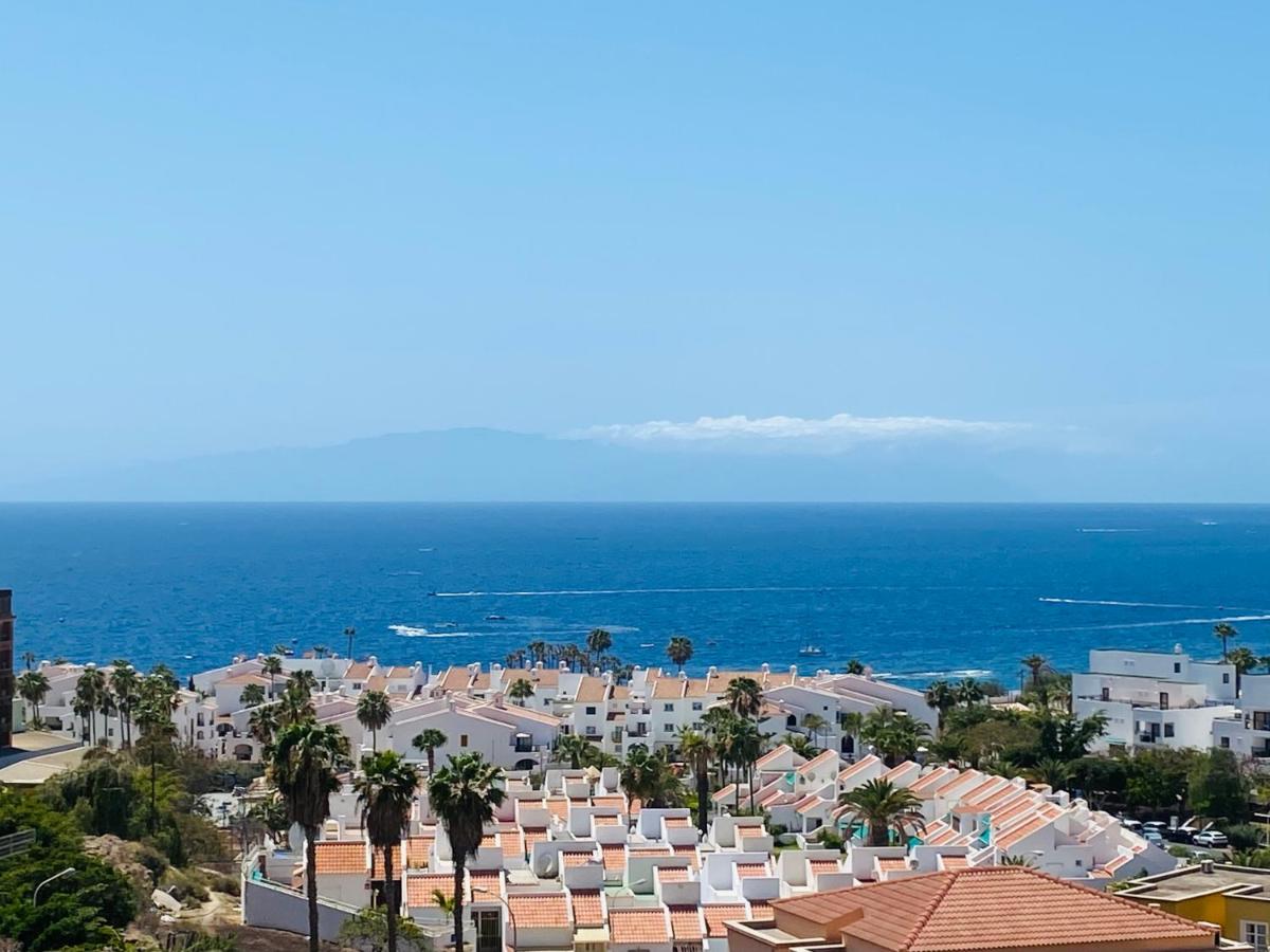 Ocean Front Sunset View - B&B Adeje