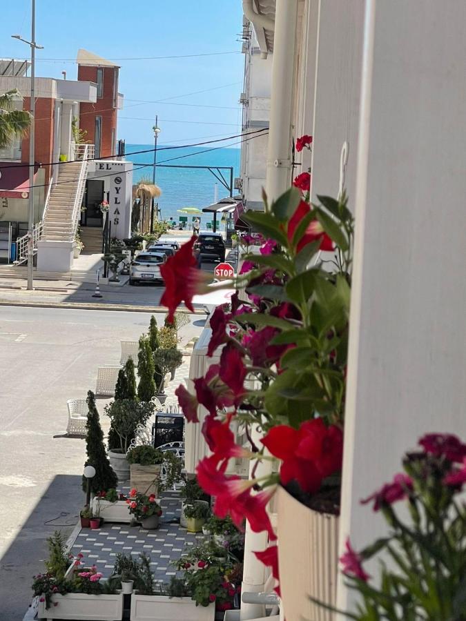 Giti Apartments Durres - B&B