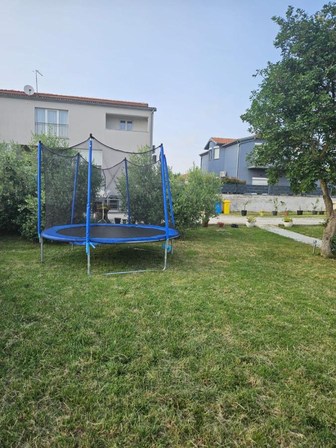 Sun & Fun Apartments - B&B Škatari