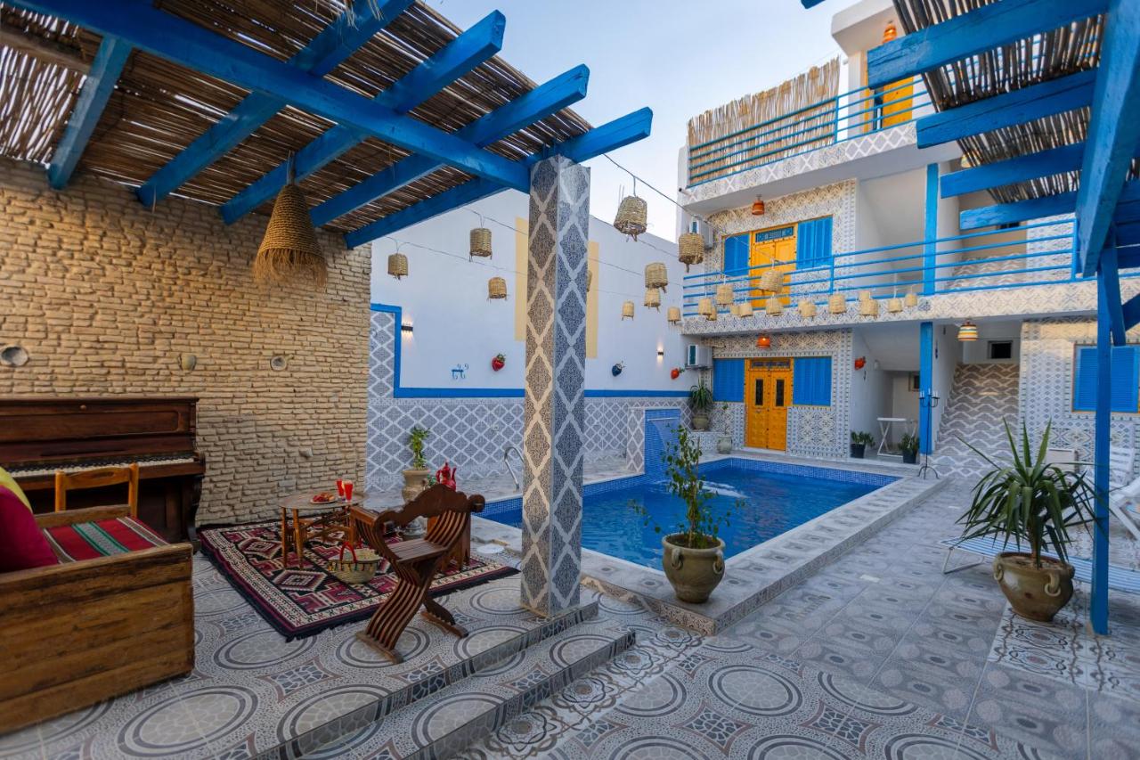 BDar Stay Maison d'hôtes avec piscine et rooftop à Tozeur, à 10 min de la Médina - Chambres d’hôtes Tozeur