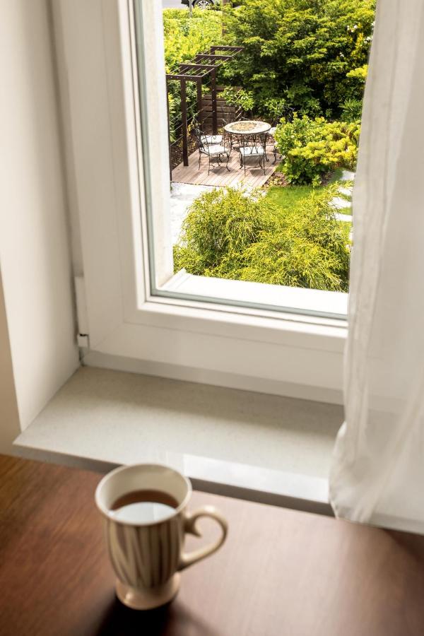 Guest House The Hive - B&B