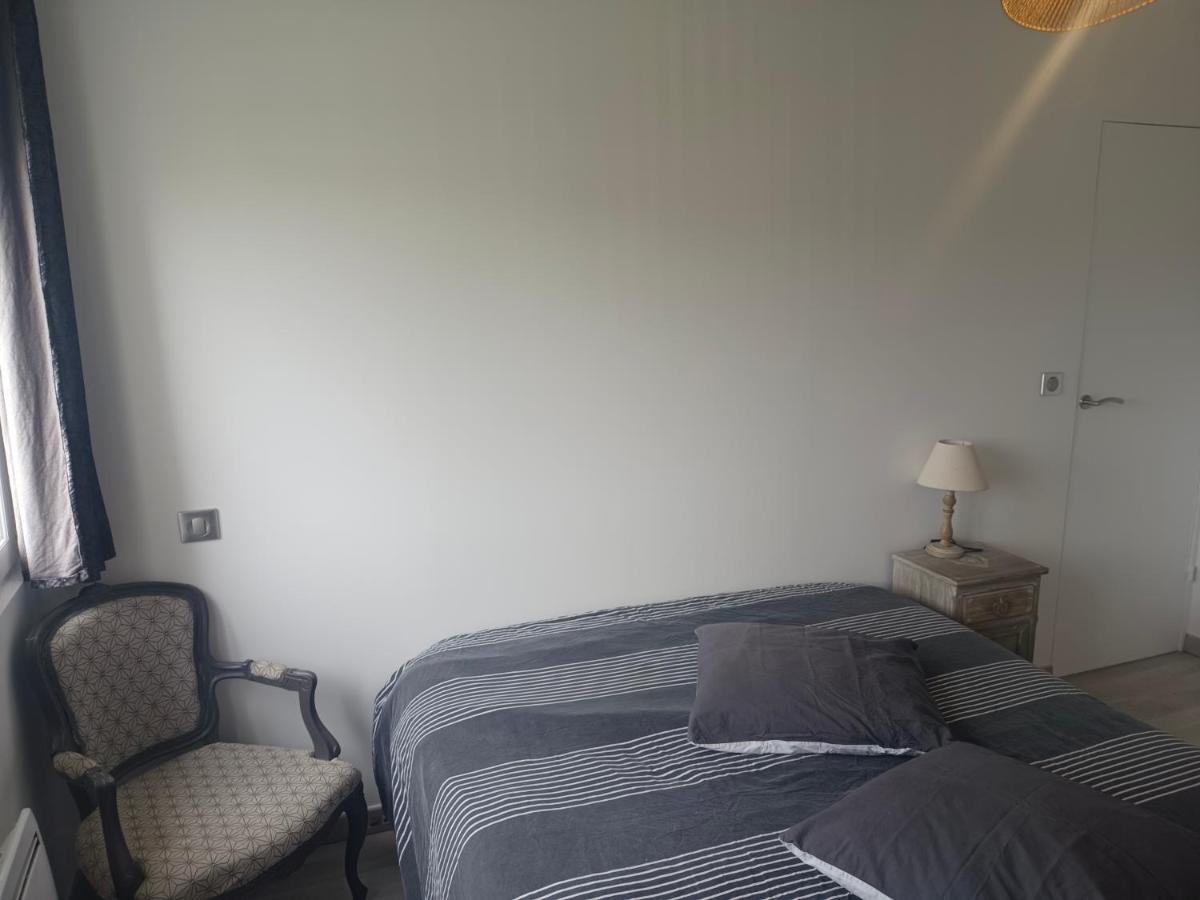 Maison complètement rénovée 3 chambres - B&B
