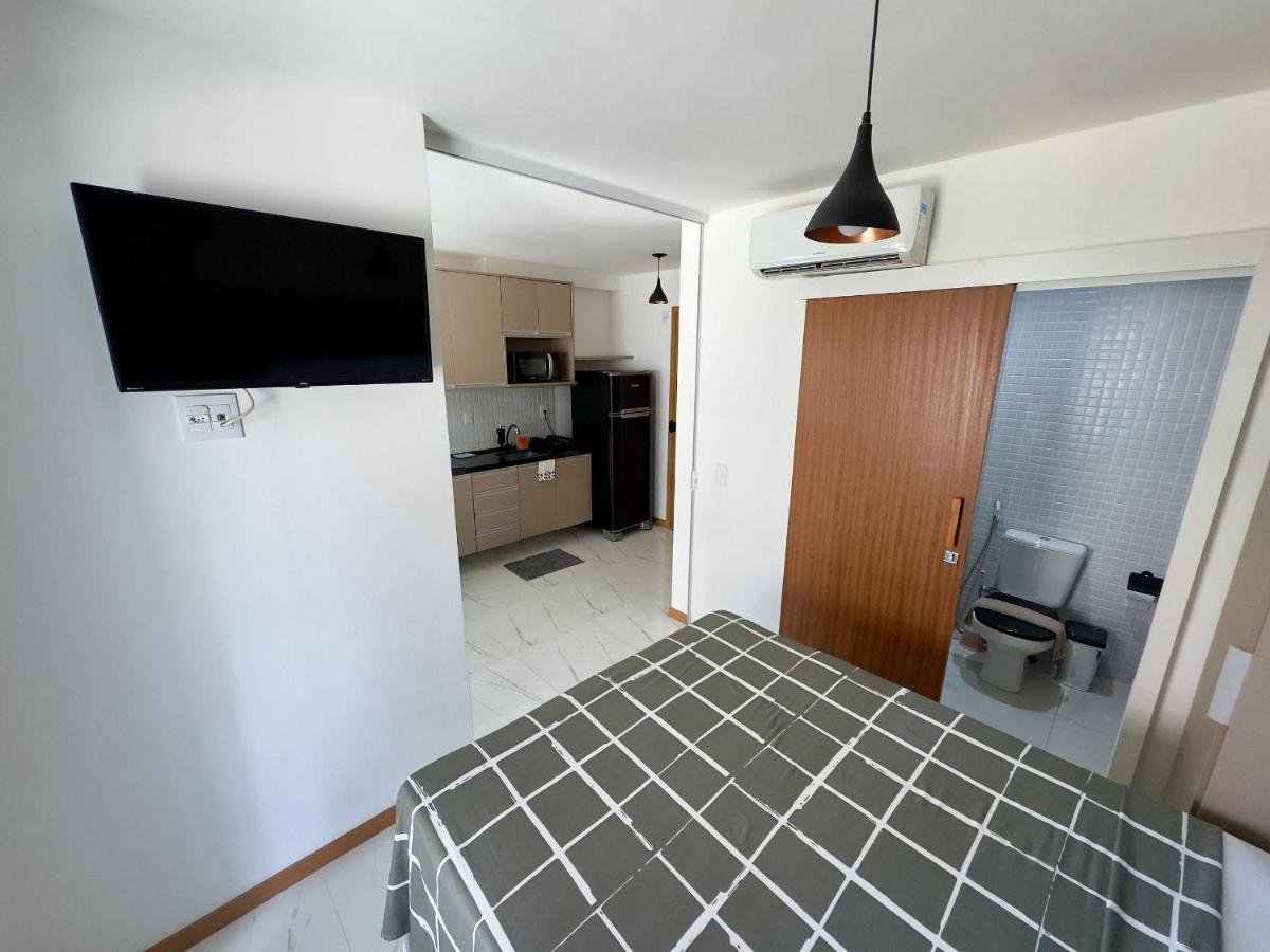 UNU 210 Smart Farol da Barra: lazer completo. - B&B Salvador