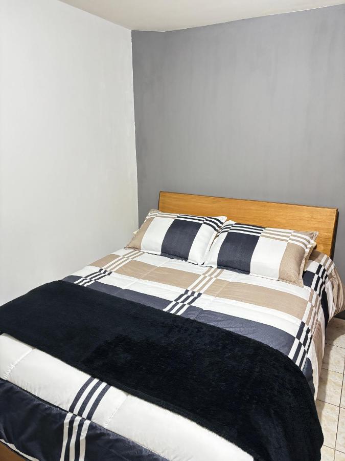 Room Airport - Ferienwohnung Bogotá