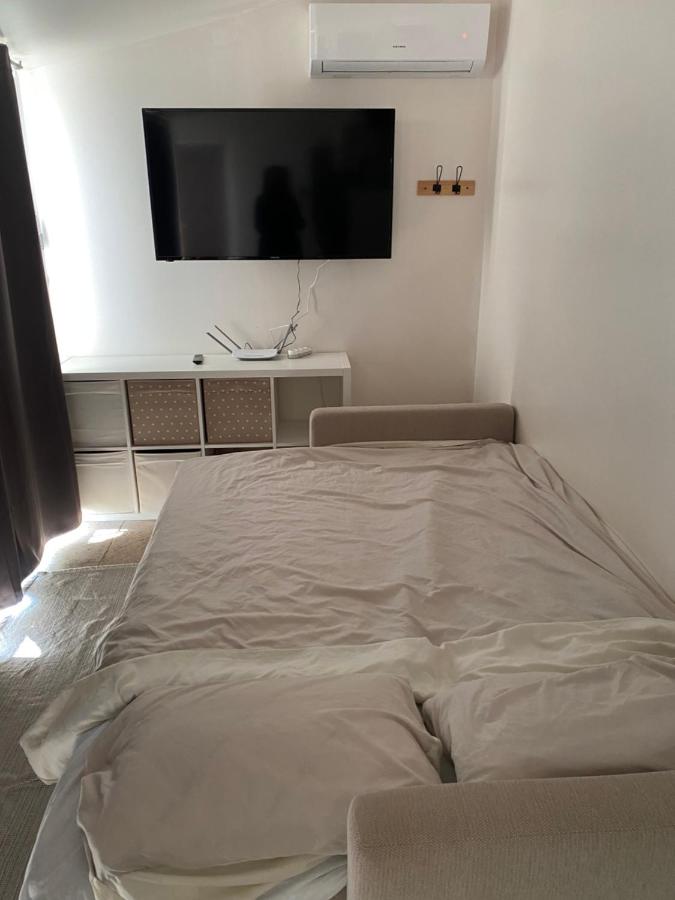 Tweepersoonskamer met een Eigen Externe Badkamer