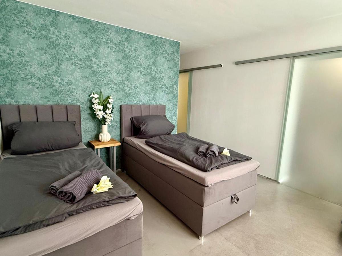 Apartment 1 - Bed and Breakfast Pulheim