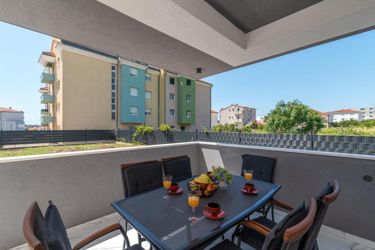 Apartment Cvit - Bed and Breakfast Trogir