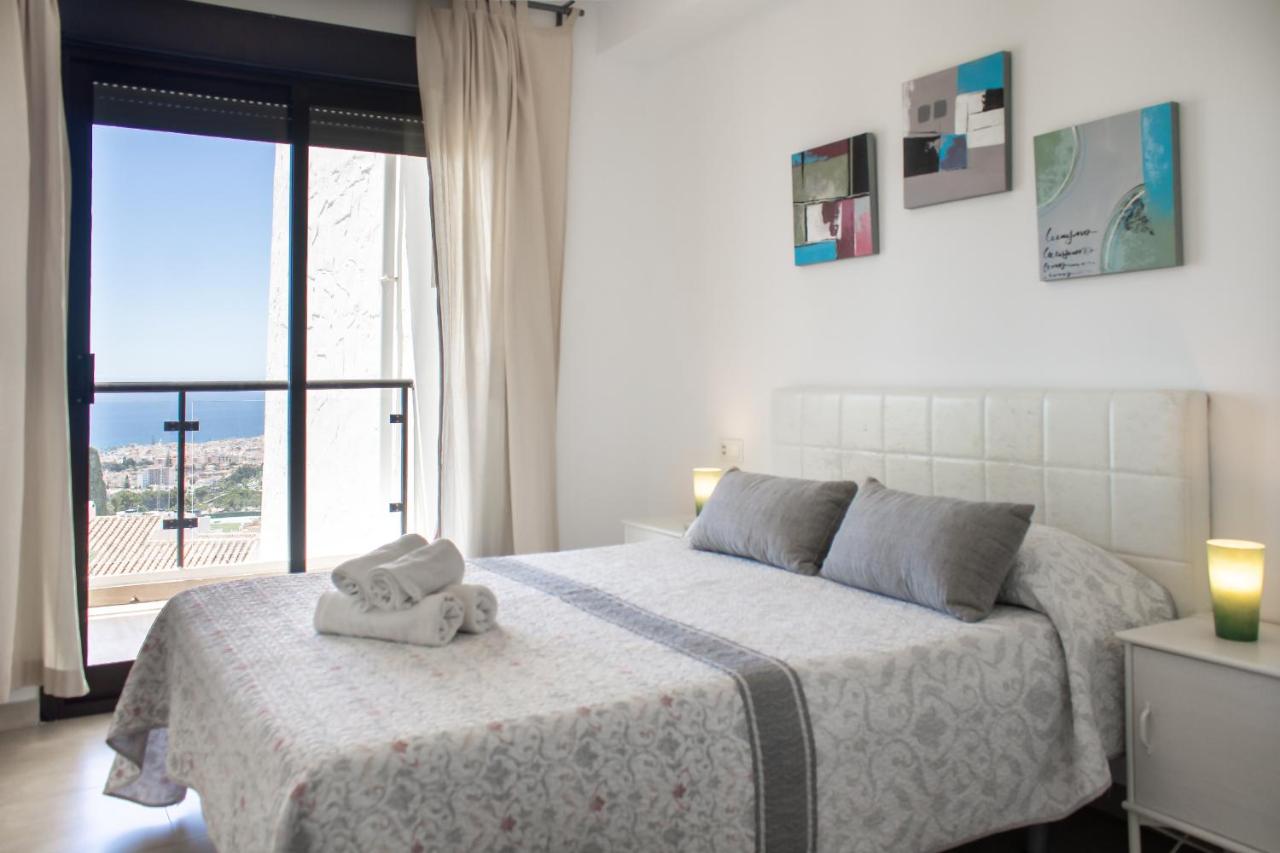 Apartamento con vistas a la piscina