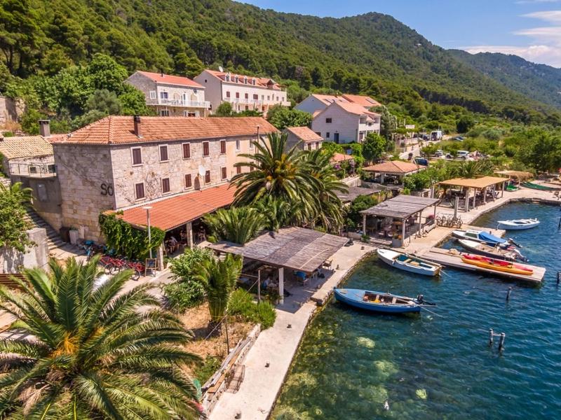 Apartments Soline - National park Mljet - B&B