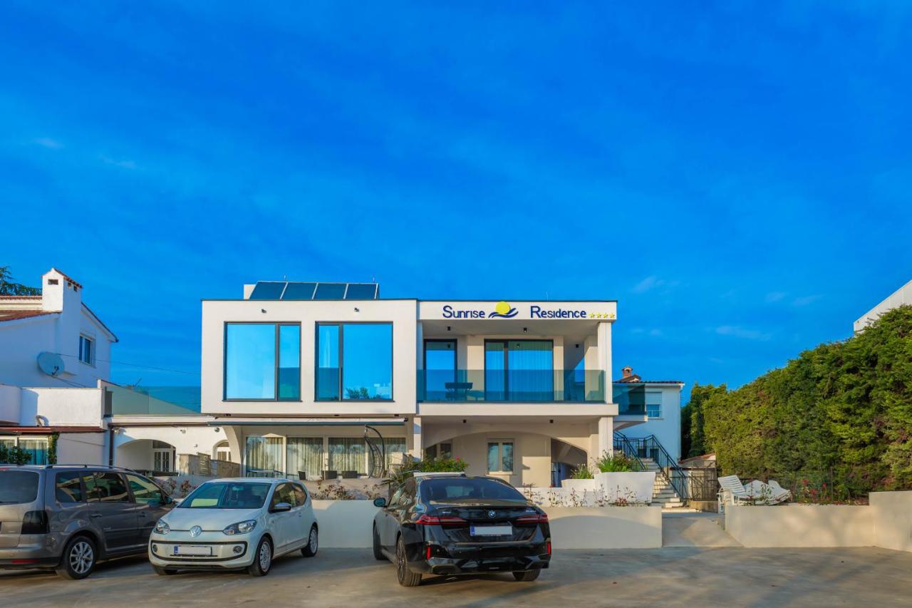 Sunrise Beachfront Residence - B&B Poreč