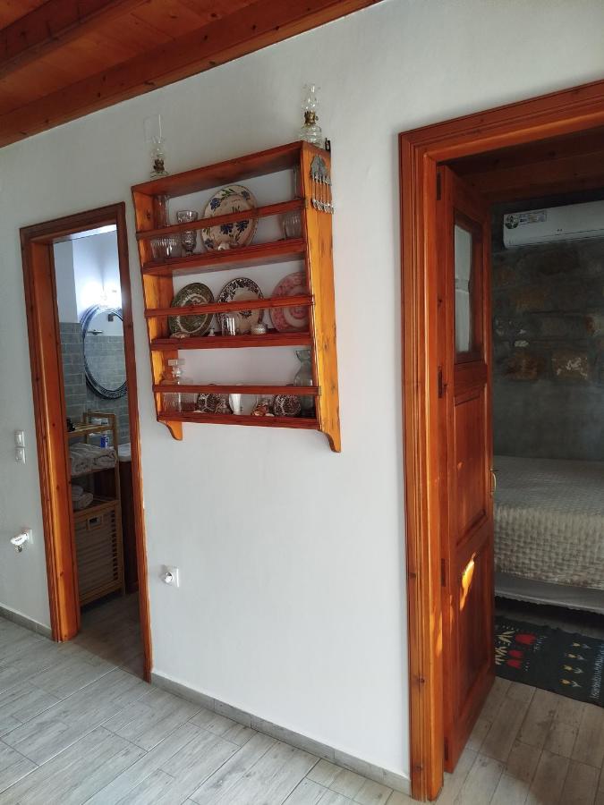 Manos House in Chora - B&B