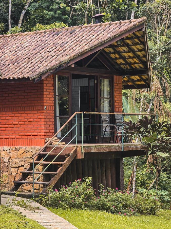 Pousada Conde Redondo - B&B Lumiar