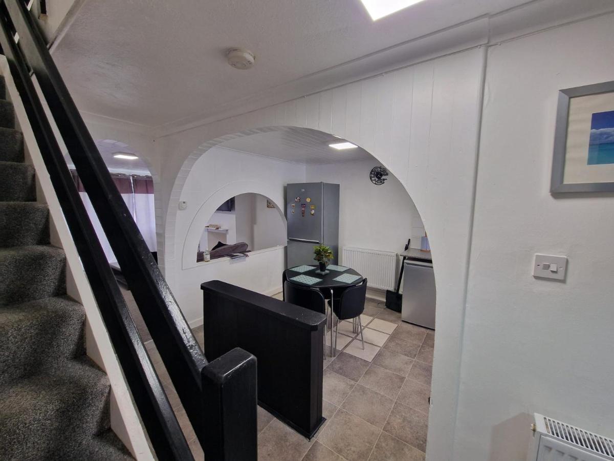 Kate House - B&B Milton Keynes