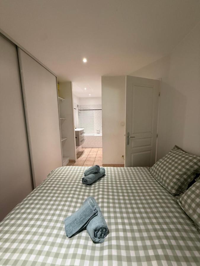 Appartement cosy proche métro Cusset - Ferienwohnung Villeurbanne