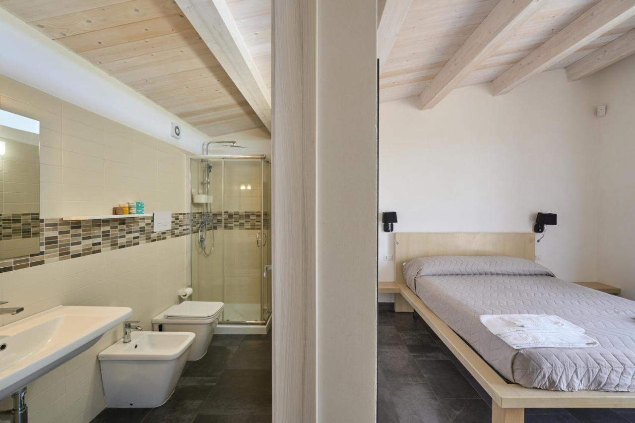 Triple Room with Terrace