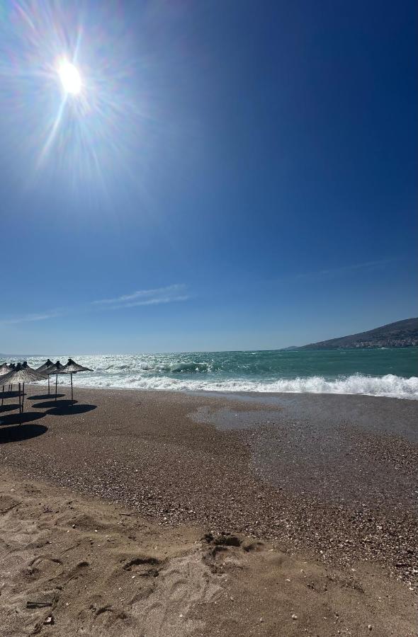 Riverside apartment Katka - B&B Saranda
