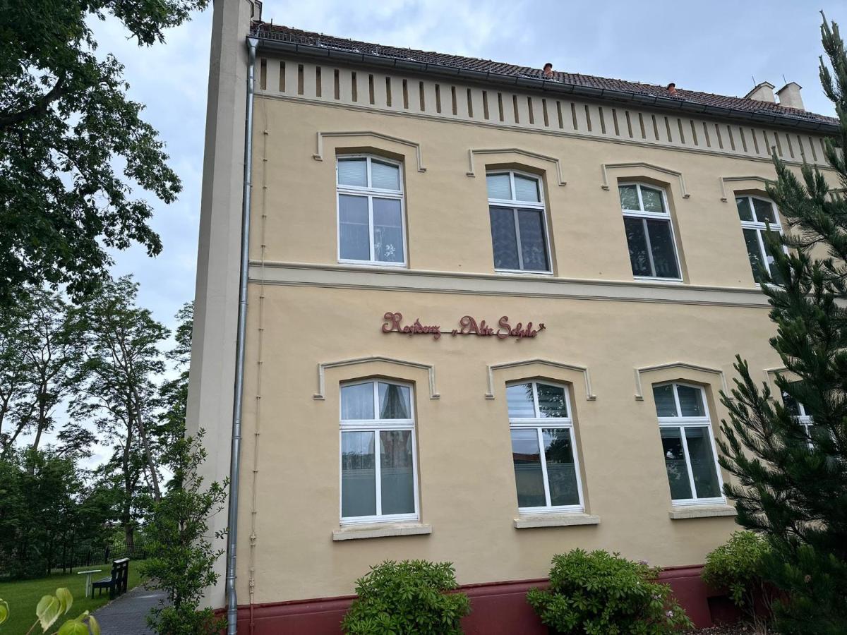 Residenz Alte Schule - Ferienwohnung Neukalen