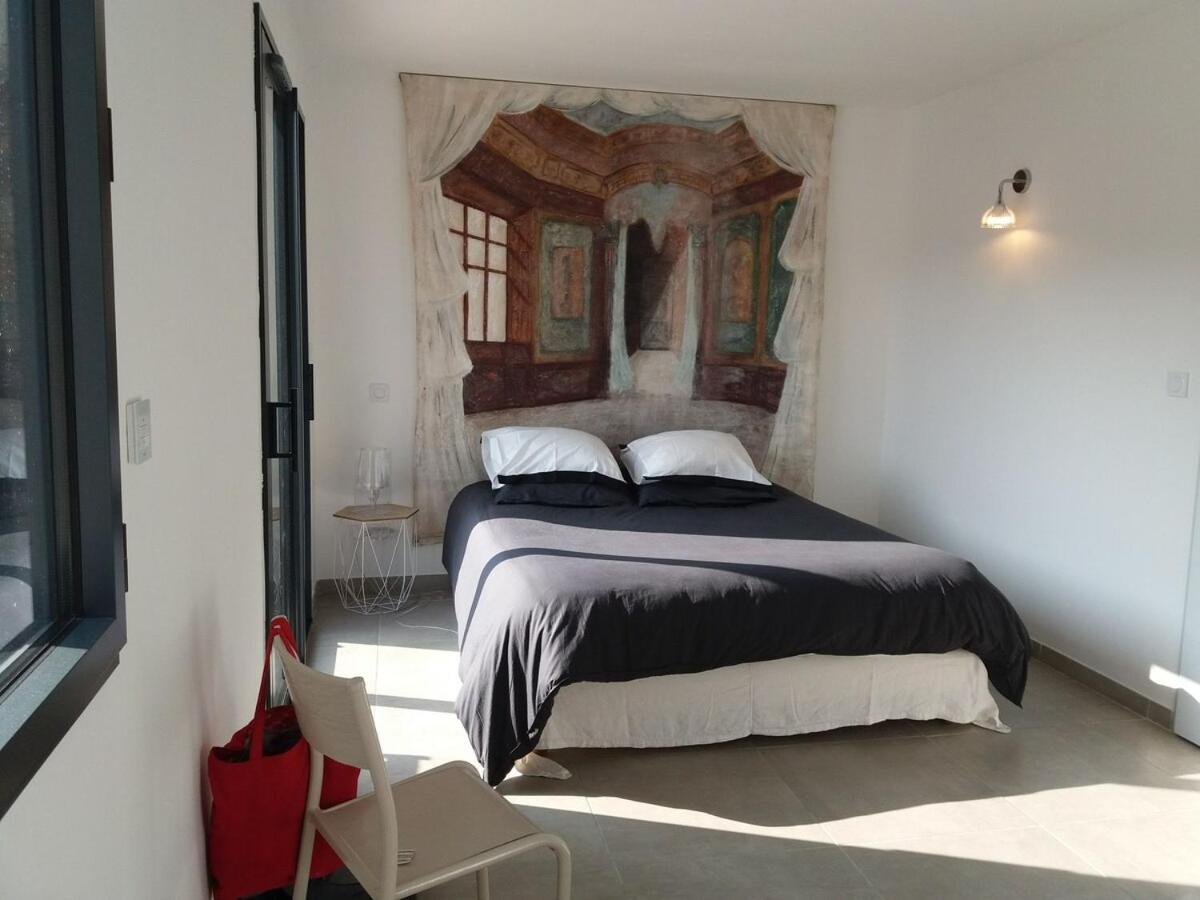 villa moderne au centre de l'Isle sur la Sorgue - Bed and Breakfast L'Isle-sur-la-Sorgue
