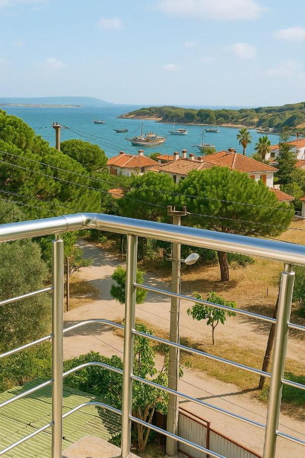 Villa with private pool and unique sea view in Çeşme - B&B Çeşme