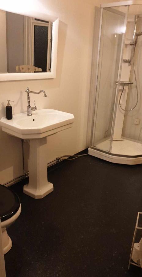 Doppelzimmer mit eigenem Bad