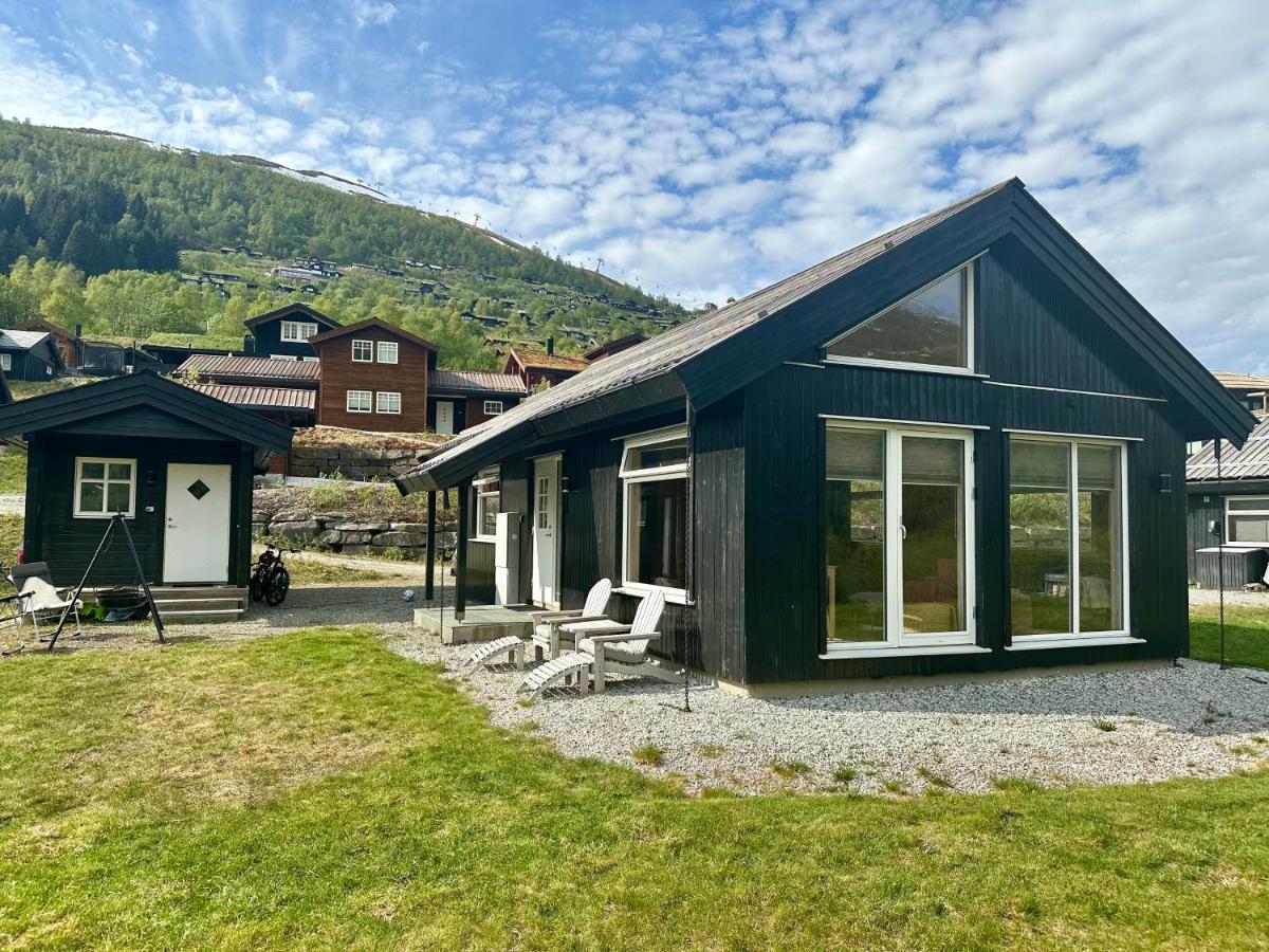 Hytte sentralt i Myrkdalen - Chambres d’hôtes Voss
