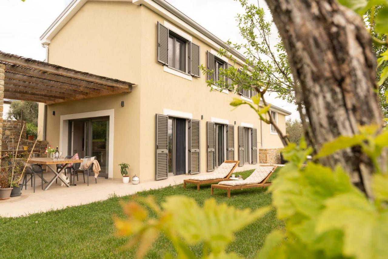 Villa Caprisa - Bed and Breakfast