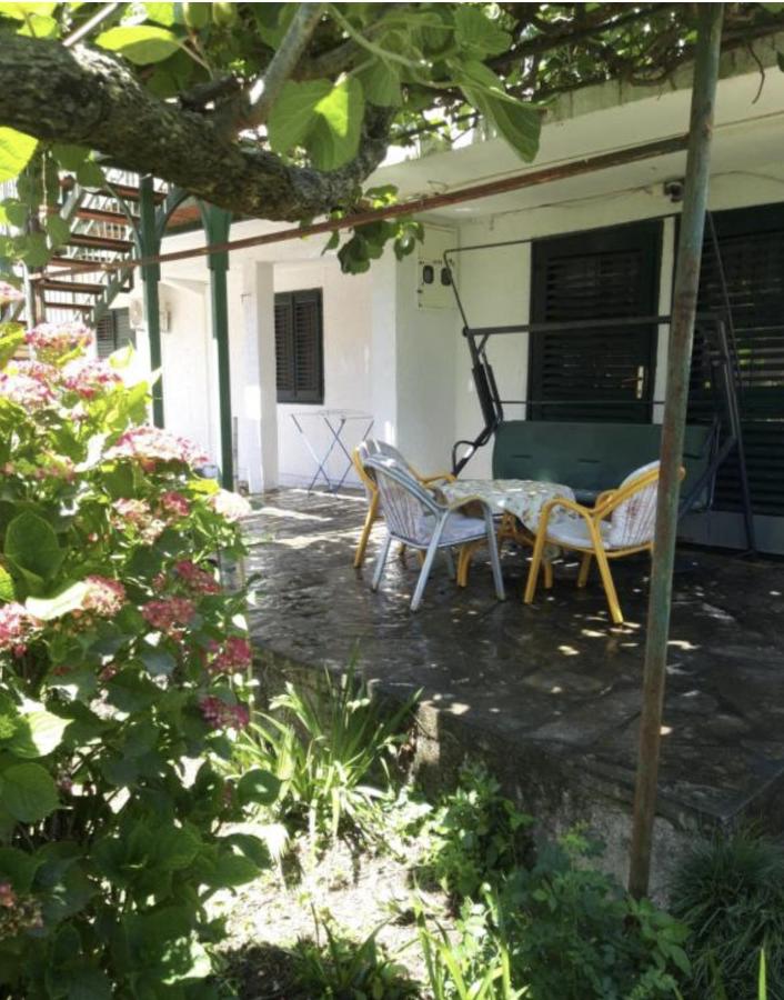 Apartmani Djenovići - B&B Kućišta