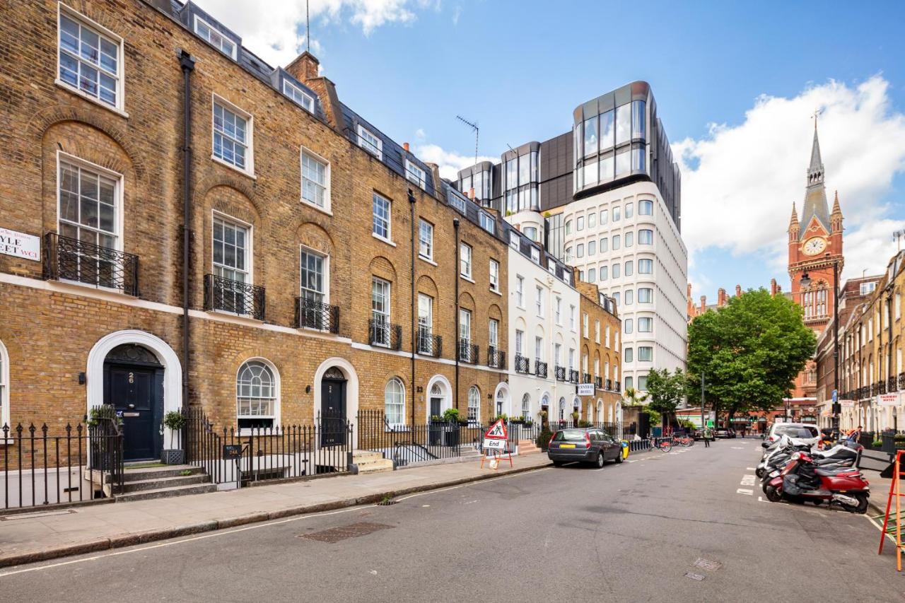 2 Minutes from Kings Cross 1 Bedroom Apartment with Private Patio - Chambres d'hôtes Londres