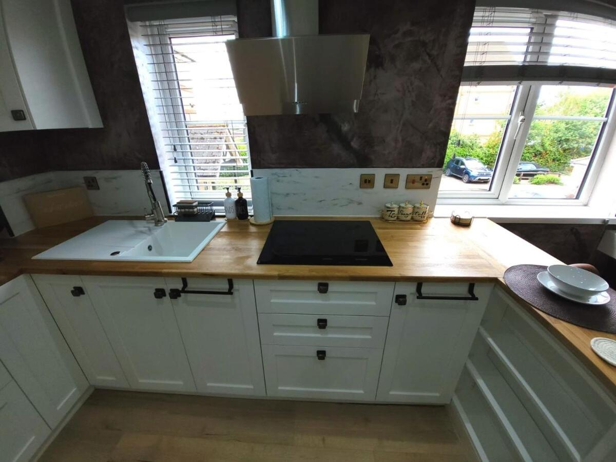 1 bed flat by river Thames - Chambres d'hôtes Stifford