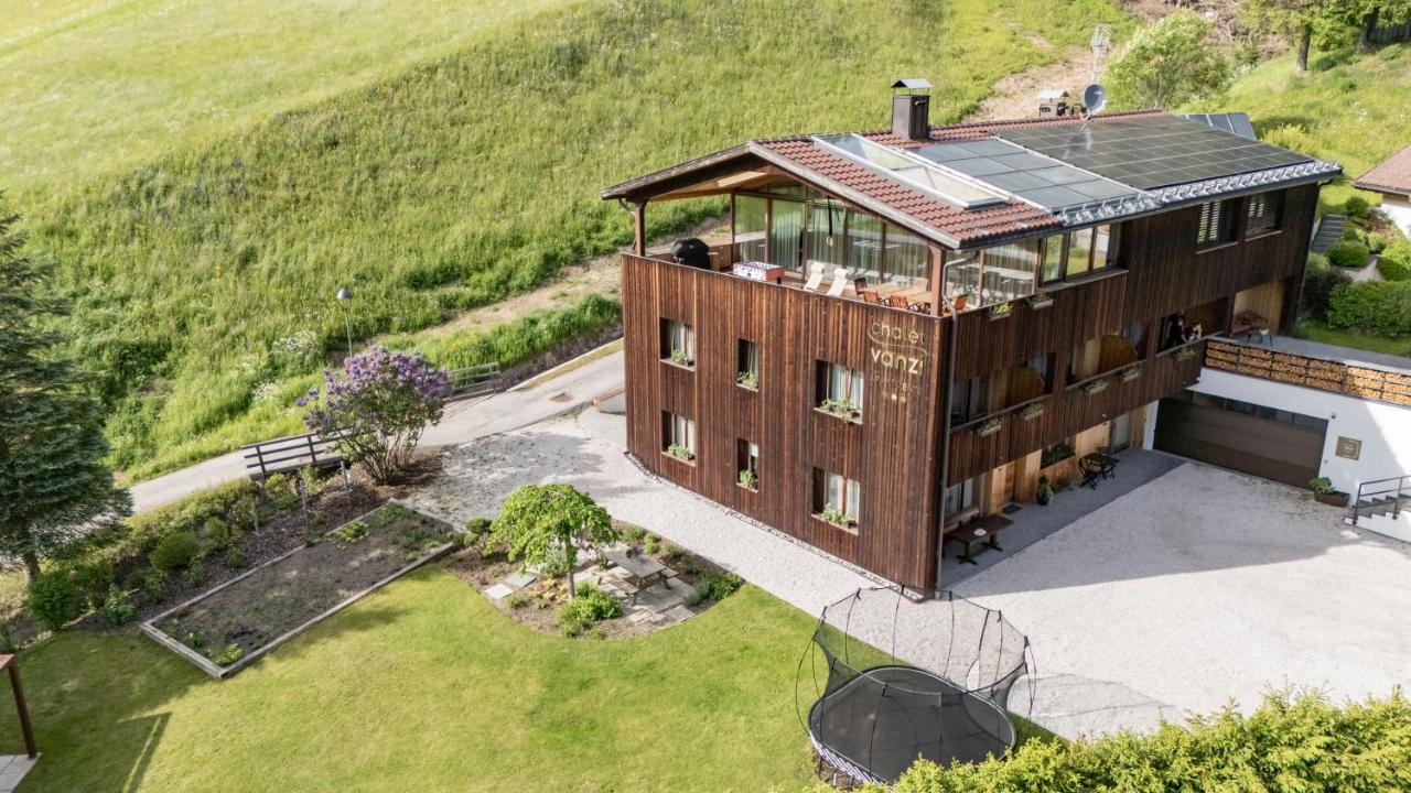 Chalet Vanzi - Ferienwohnung St. Martin in Thurn
