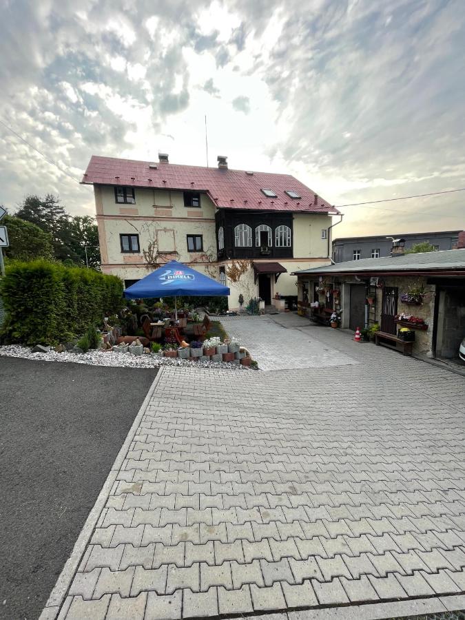 Apartmán Česká Kamenice - B&B