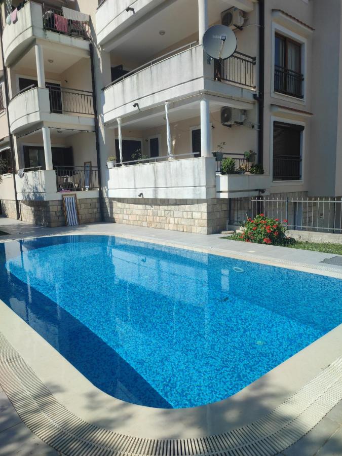 One bedroom apartment with spectacular view - B&B Baošići