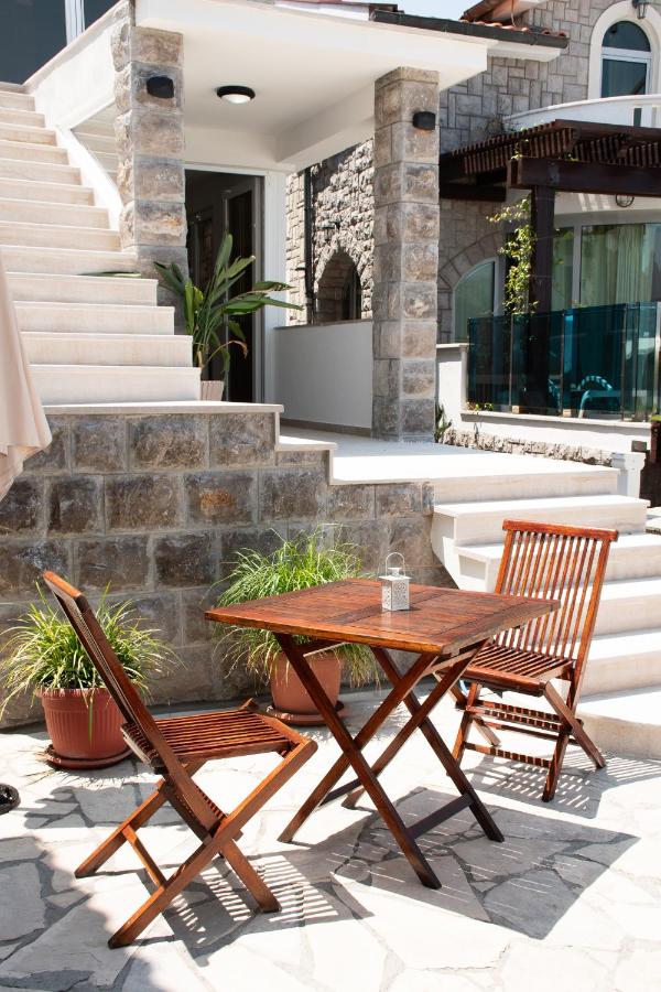 Apartments Kostic- Sea view - B&B